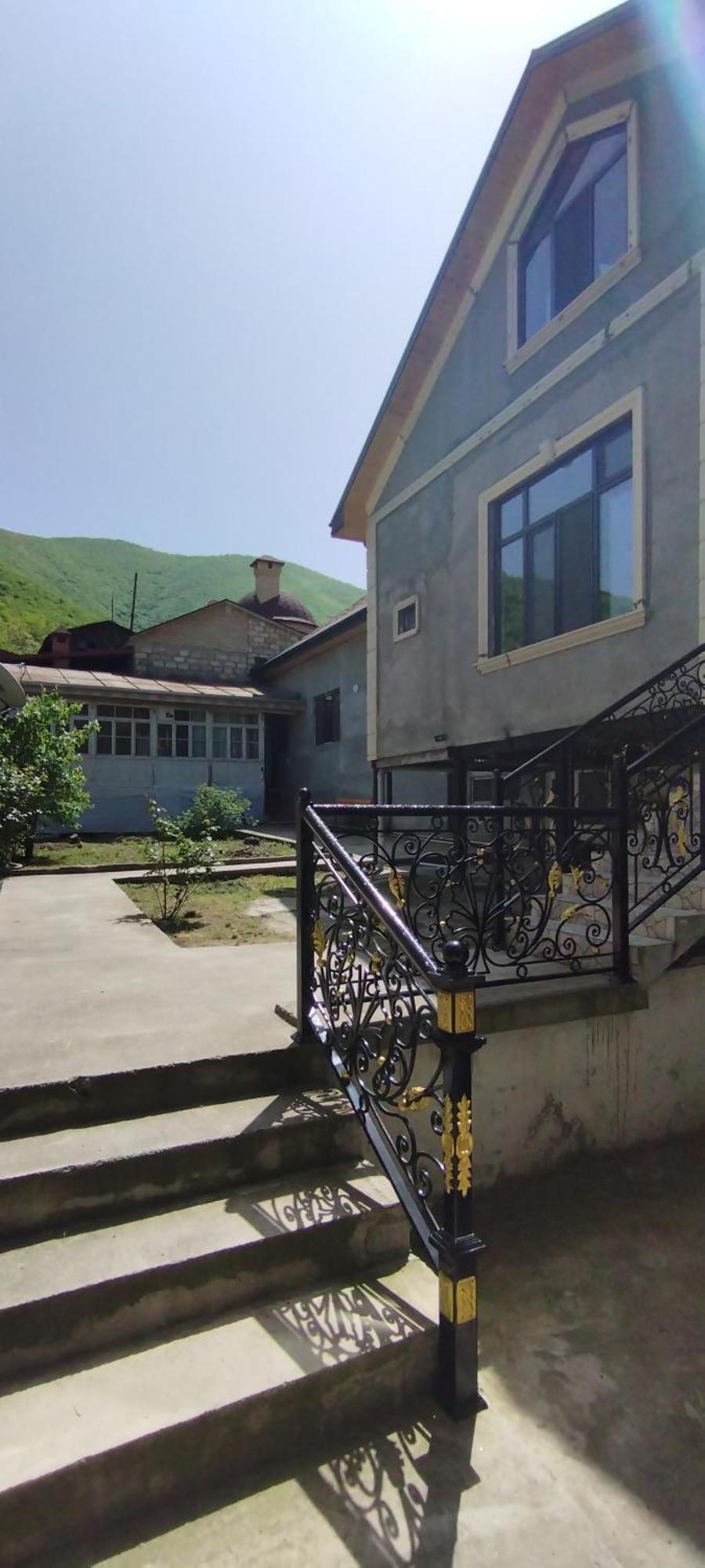 Ilham Mustafa Houses Sheki Luaran gambar